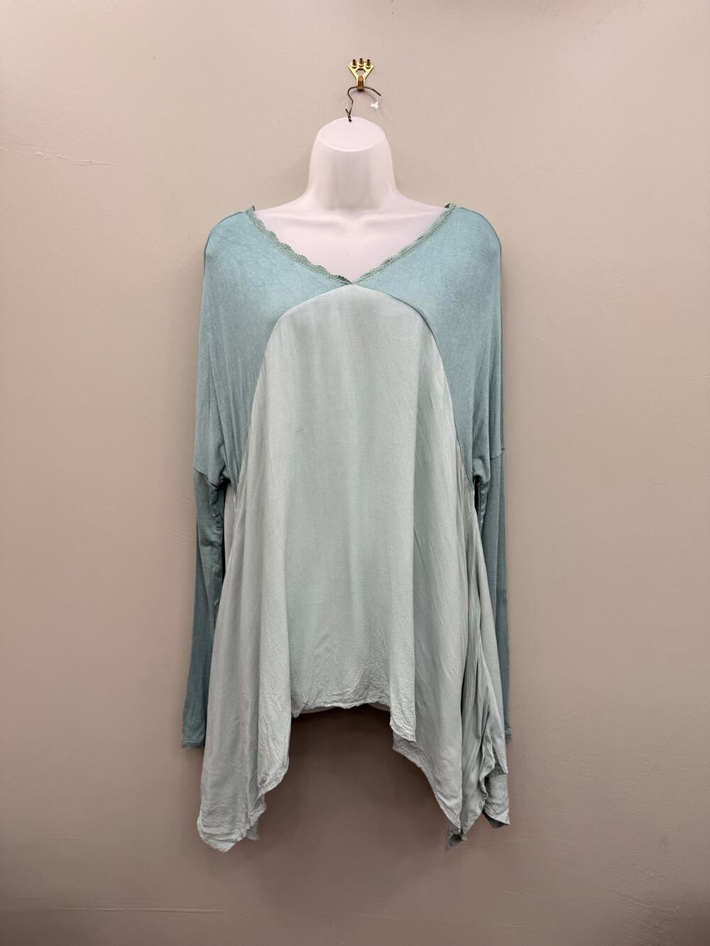 Listicle Sage Green Colorblock Tunic Top Large Boho Lagenlook Asymmetrical